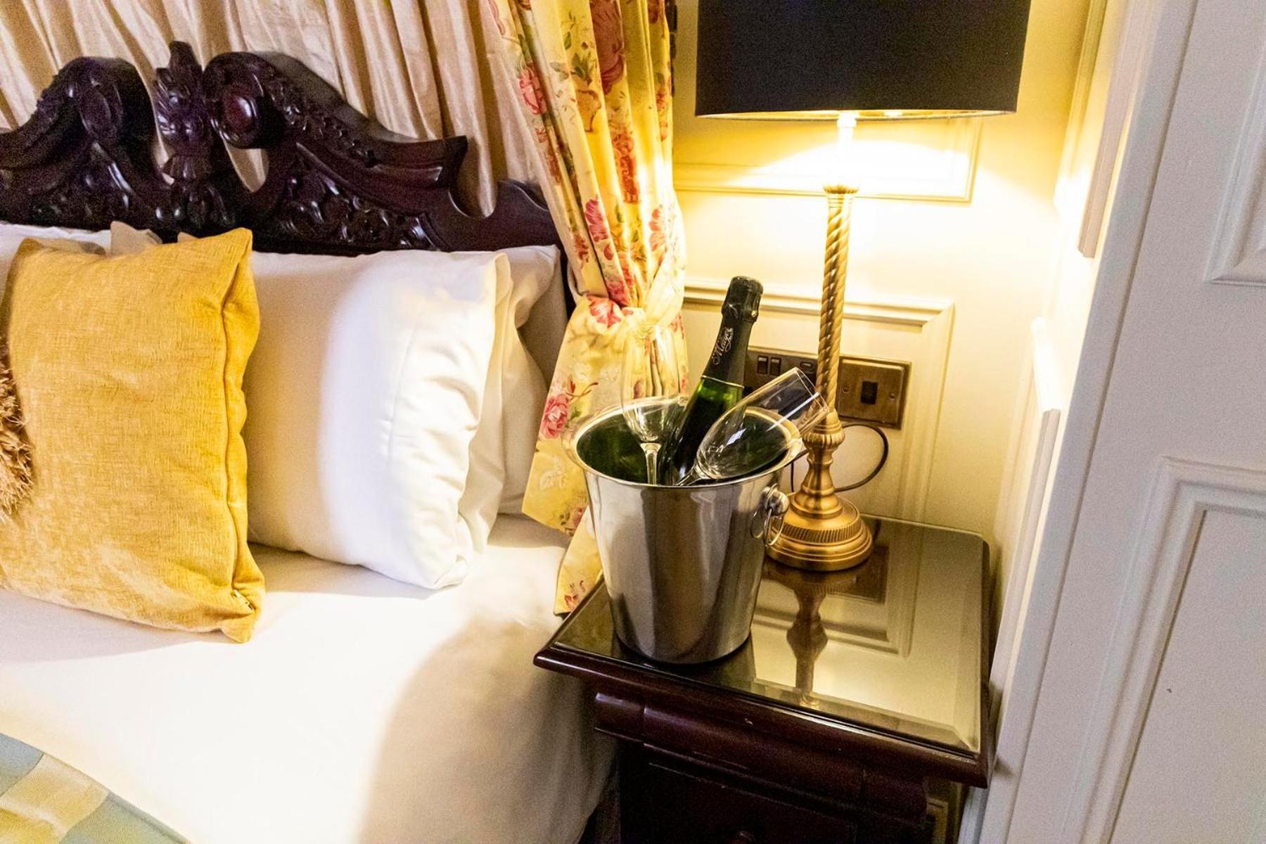 The Fauconberg Hotel Coxwold Quarto foto